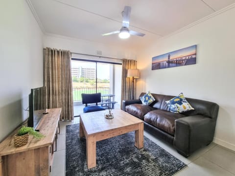 Property building, TV and multimedia, Living room