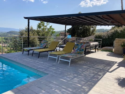 Appartement neuf dans maison House in Lorgues