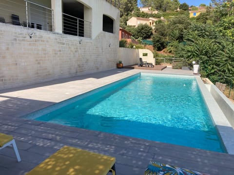 Appartement neuf dans maison House in Lorgues