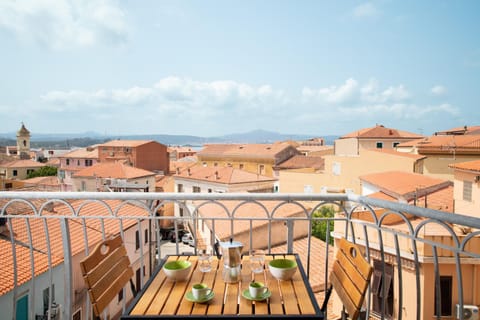 View (from property/room), City view