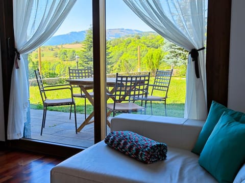 Patio, Natural landscape, Seating area, Mountain view