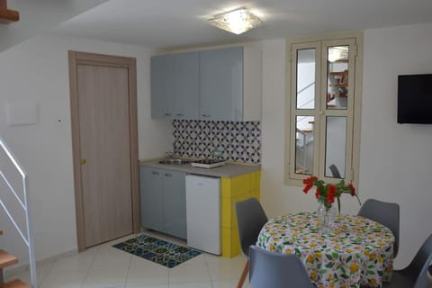 Casa Sorrentina Holiday & GYM Apartment in Vico Equense