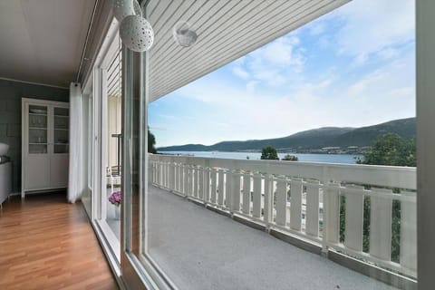 -Abla- Panorama view in the center of the island Apartment in Tromso
