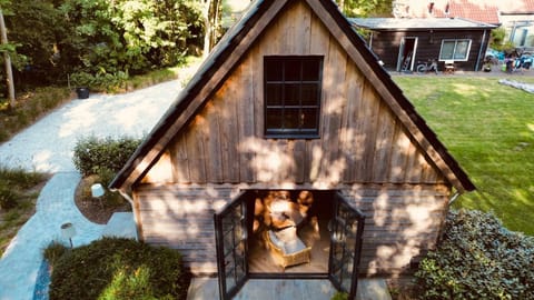 Grevelingenhuys Nature lodge in Scharendijke