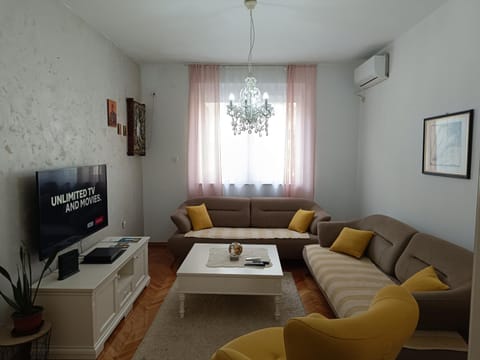 center_apartment_LUX Apartment in Podgorica