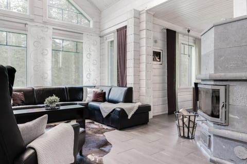 Rukan Lumikonpesä Villa in Lapland