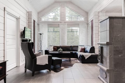 Rukan Lumikonpesä Villa in Lapland