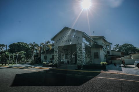 Property building, Day