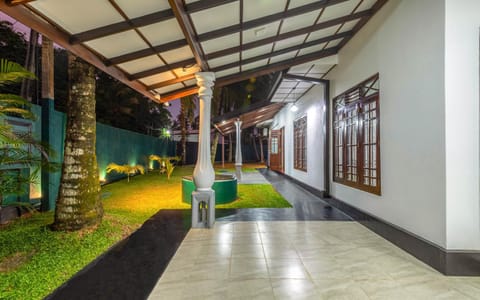Garden, Garden view