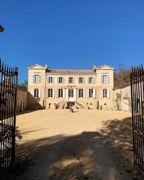 Property building, Day, Swimming pool
