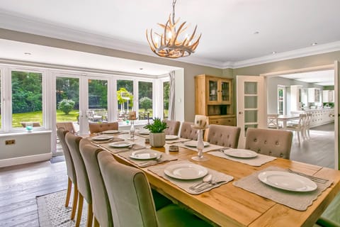 Scotsdale - exclusive family home House in Ringwood