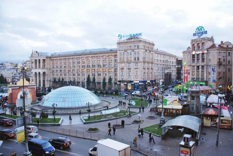 Day, Landmark view