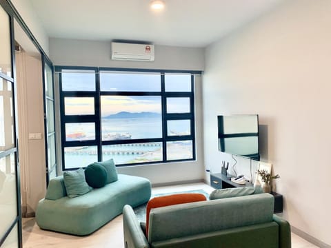 Living room, Sea view