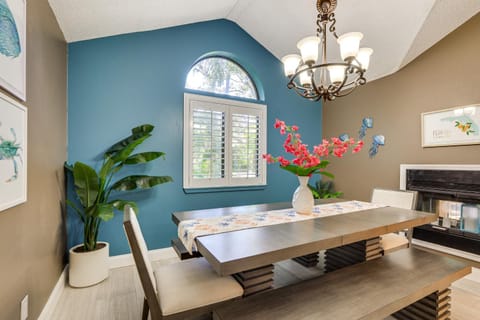 Private Saltwater Pool Stunning Seminole Stay! House in Florida