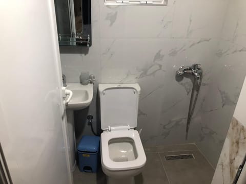 Nino's rooms Bed and Breakfast in Ksamil