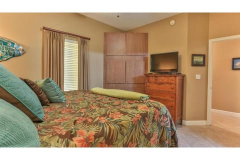 Beach Resort 507 - Great Views Beautiful Decor Zero Entry Pool House in Miramar Beach