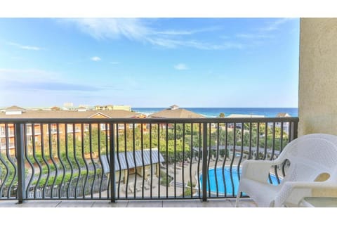 Beach Resort 507 - Great Views Beautiful Decor Zero Entry Pool House in Miramar Beach