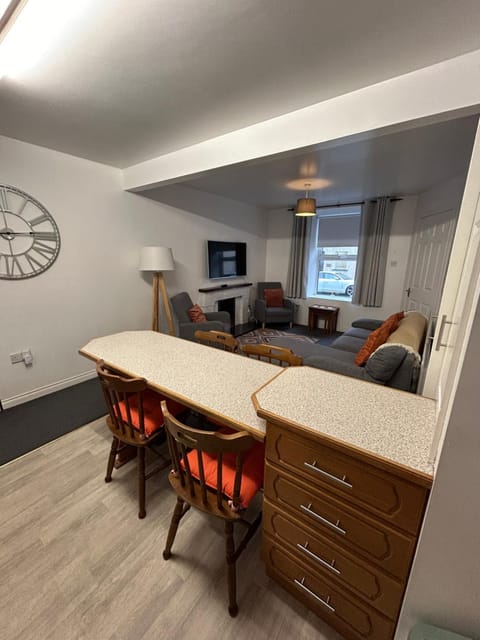 Central Town House,Moville 61 House in County Donegal