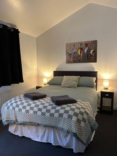 Central Town House,Moville 61 House in County Donegal