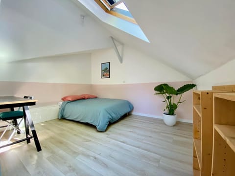 Casa Pelican House in Nantes