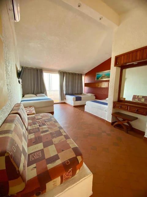 Suites Acapulco Yamba Hotel in Acapulco