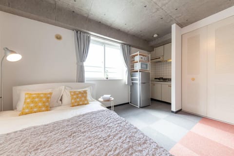 Bed, Kitchen or kitchenette, Bedroom, wardrobe