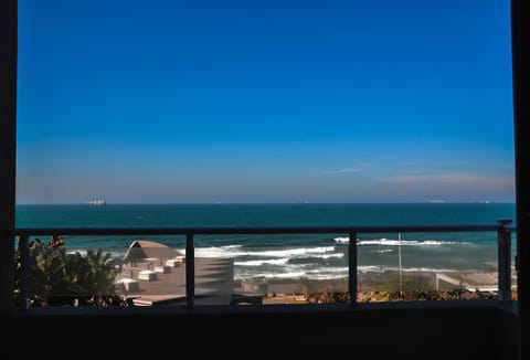 View (from property/room), Balcony/Terrace, Sea view