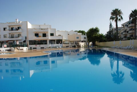 Property building, Activities, Pool view, Swimming pool, Swimming pool, Swimming pool