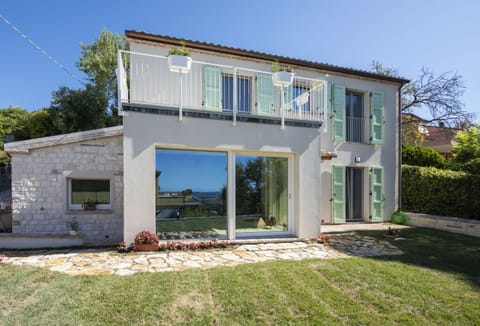Property building, Garden, Garden view