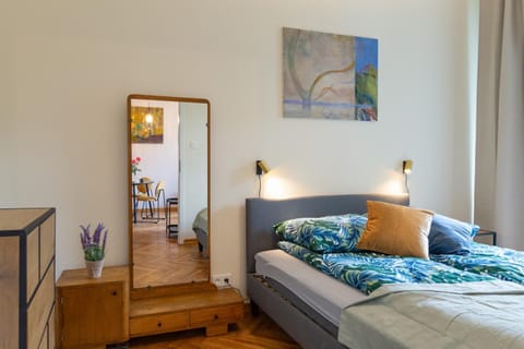 Bed, Bedroom
