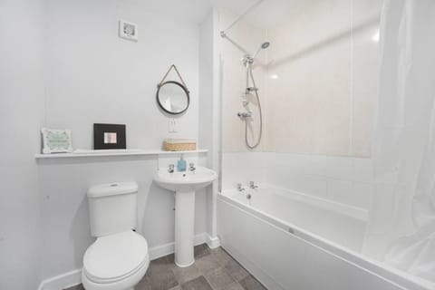 PREMIER - Clydesdale Apartment Apartment in Bellshill