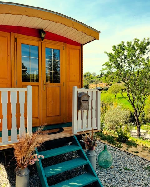 Roulotte Bohème en Provence, Terra Luna, Valensole Country House in Valensole