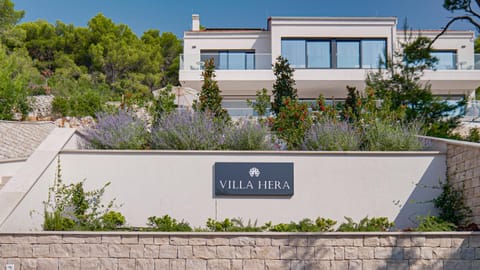 Property building, Property logo or sign