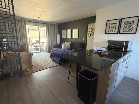 Kitchen or kitchenette, Living room, Photo of the whole room, Seating area, Dining area