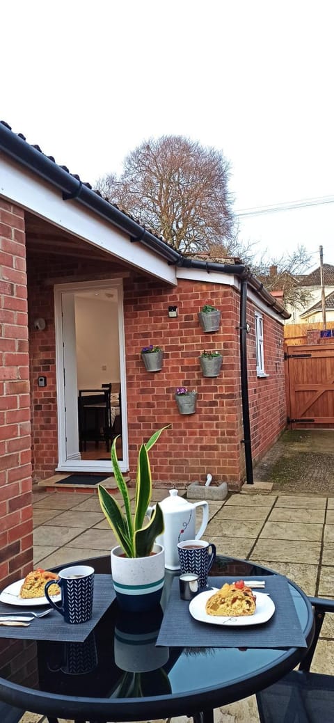 Property building, Patio, Off site