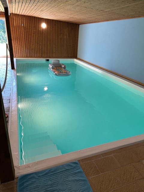 Pool view, Swimming pool, Swimming pool
