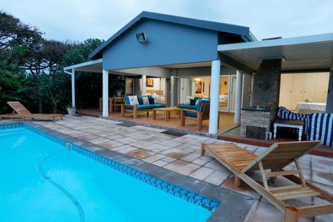 Balcony/Terrace, Swimming pool