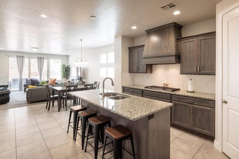 Dixie Family Adventure House in St George