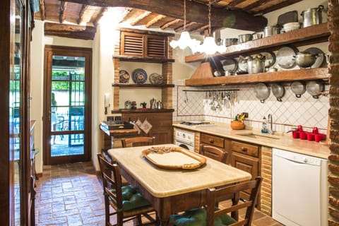 Borgo alle Mura Apartment in Tuscany
