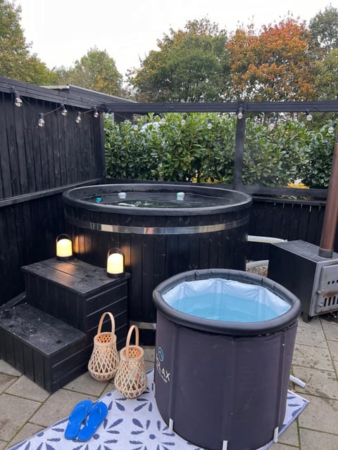 Hot Tub, Spa and wellness centre/facilities