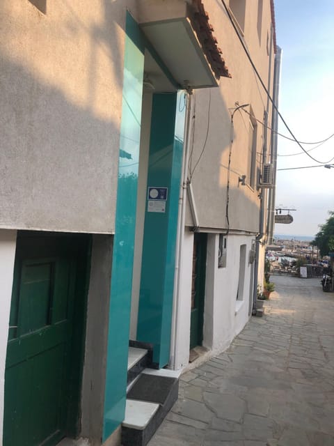 Facade/entrance, Certificate/Award