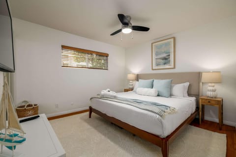 REDECORATED - Seaside Dream - Jacuzzi - Patio Apartment in La Jolla