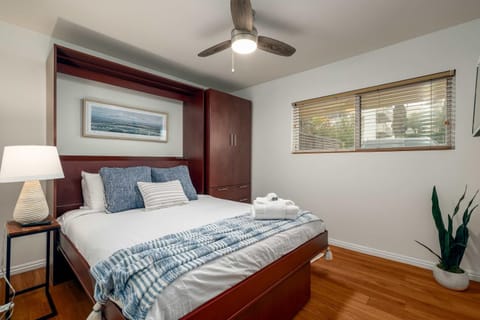 REDECORATED - Seaside Dream - Jacuzzi - Patio Apartment in La Jolla