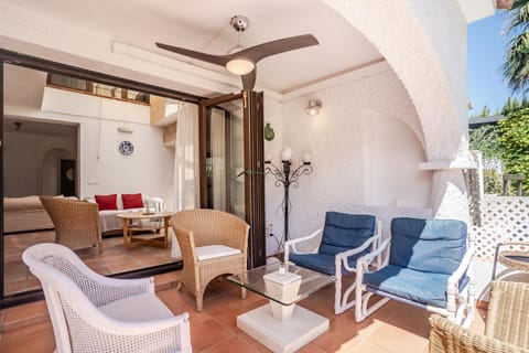 Villa by the beach 5 bedrooms Villa in Marbella