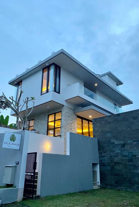 Amelie Villa Nusa Dua Villa in Kuta Selatan