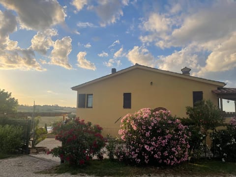AGRITURISMO LA MOROLLA Apartment in Umbria