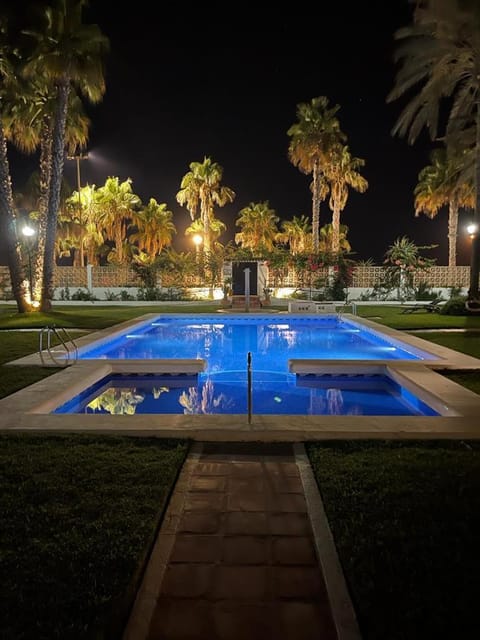 Night, Garden, Garden view, Pool view, Swimming pool