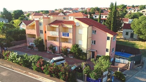 SOLARIS Modern Apartments with Sea View & Free Private Parking Apartment in Biograd na Moru