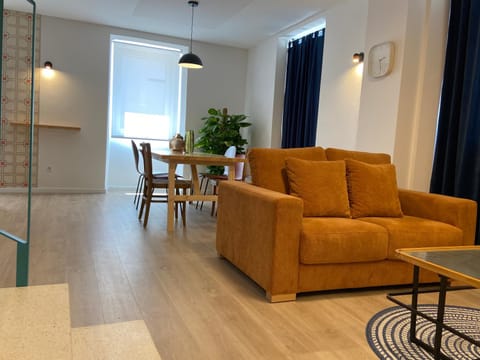 Living room, Seating area, Dining area