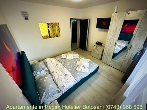 Bed, Bedroom, towels, wardrobe